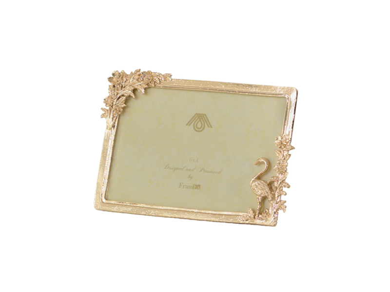 Metal decorative photo frames (4)